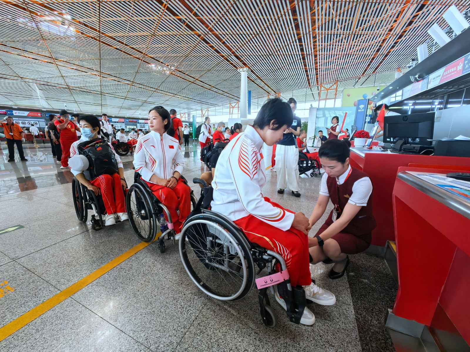 启程出发！中国残奥代表团今日分两批前往巴黎