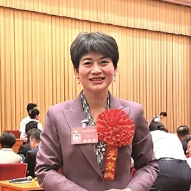 崔永兰  |  160个孩子一个妈